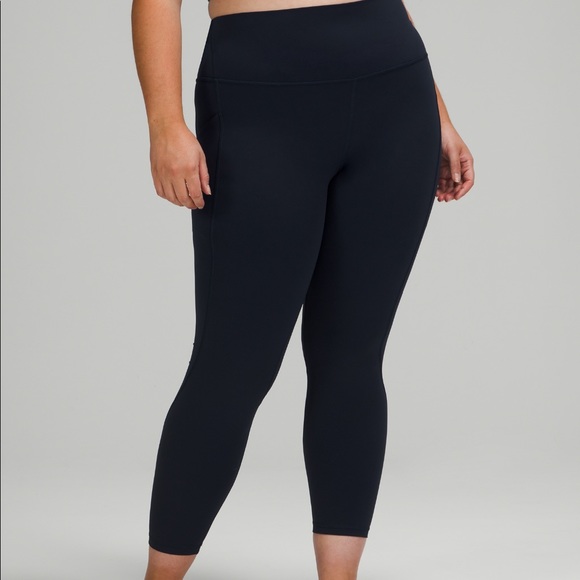 Lululemon HR align with pockets 25” - Picture 5 of 7